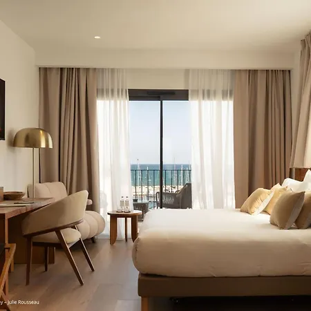 & Western Premier A Storia Hotel 4*